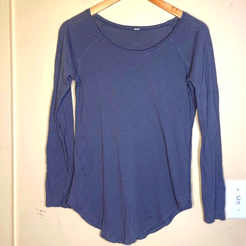 lululemon athletica Gray Long Sleeve Top